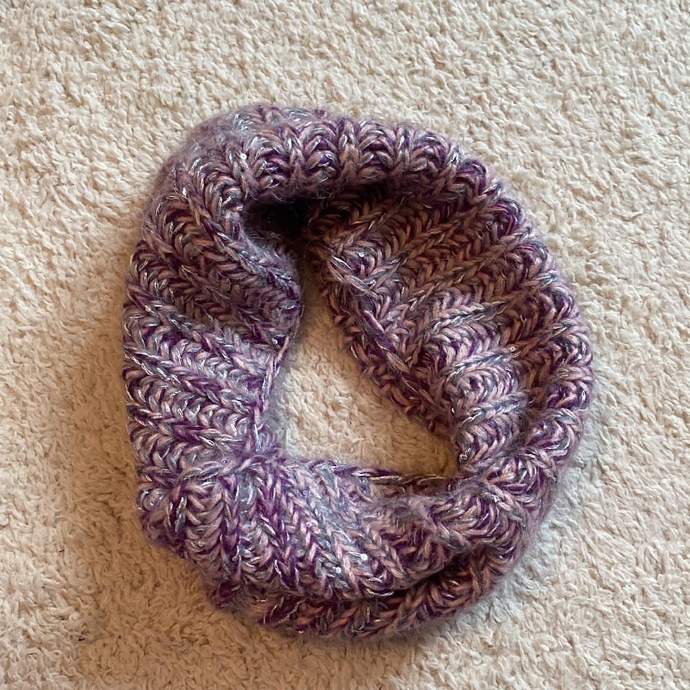5/$20 scarf New York & company